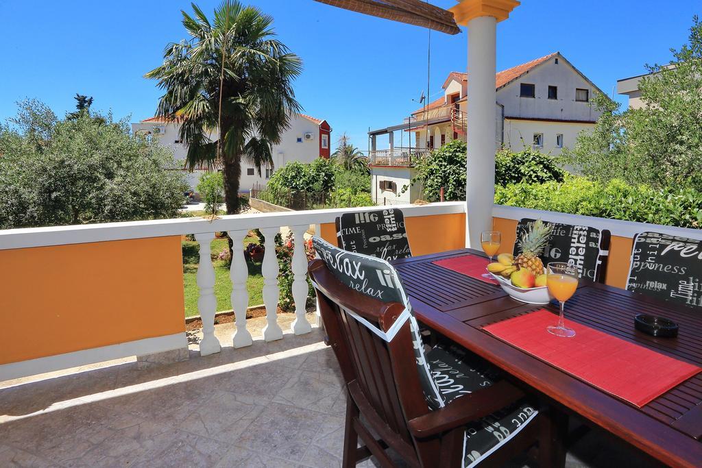 Apartments Kero Bibinje Zewnętrze zdjęcie