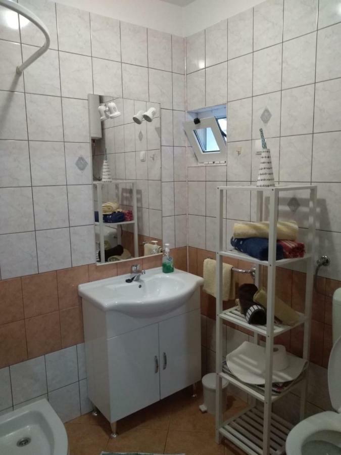 Apartments Kero Bibinje Zewnętrze zdjęcie