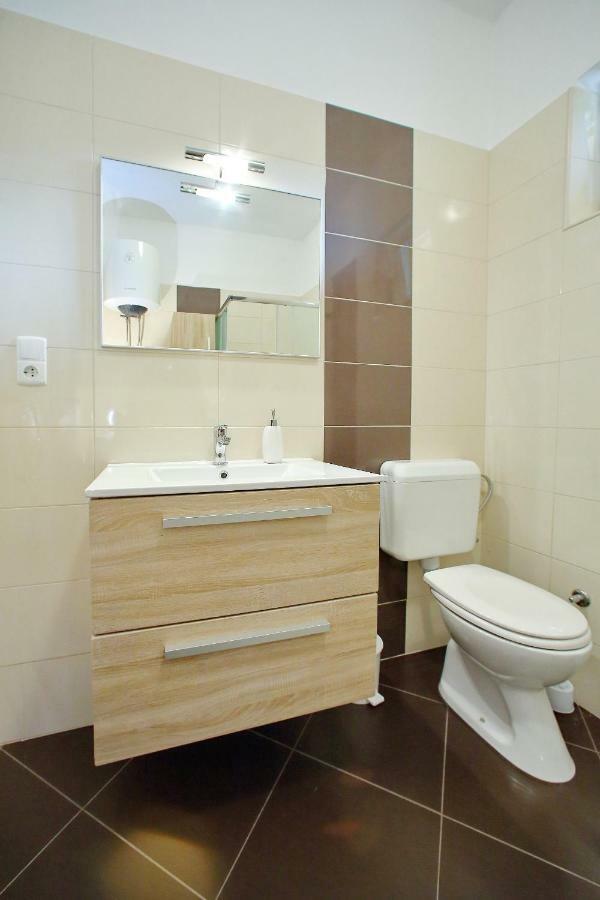 Apartments Kero Bibinje Zewnętrze zdjęcie